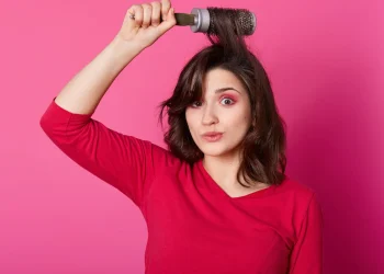 How to Dry Hair Fast and Keep It Smooth and Frizz-Free