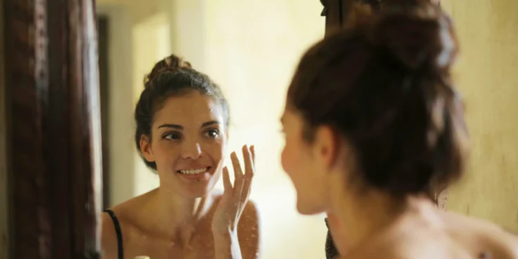 Aloe Vera as a Moisturizer – Benefits & Best Practices