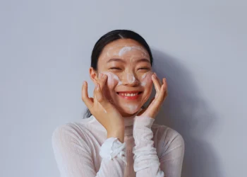 korean girl doing korean skin care routine