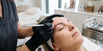 women doing long term effects of microblading eyebrows.